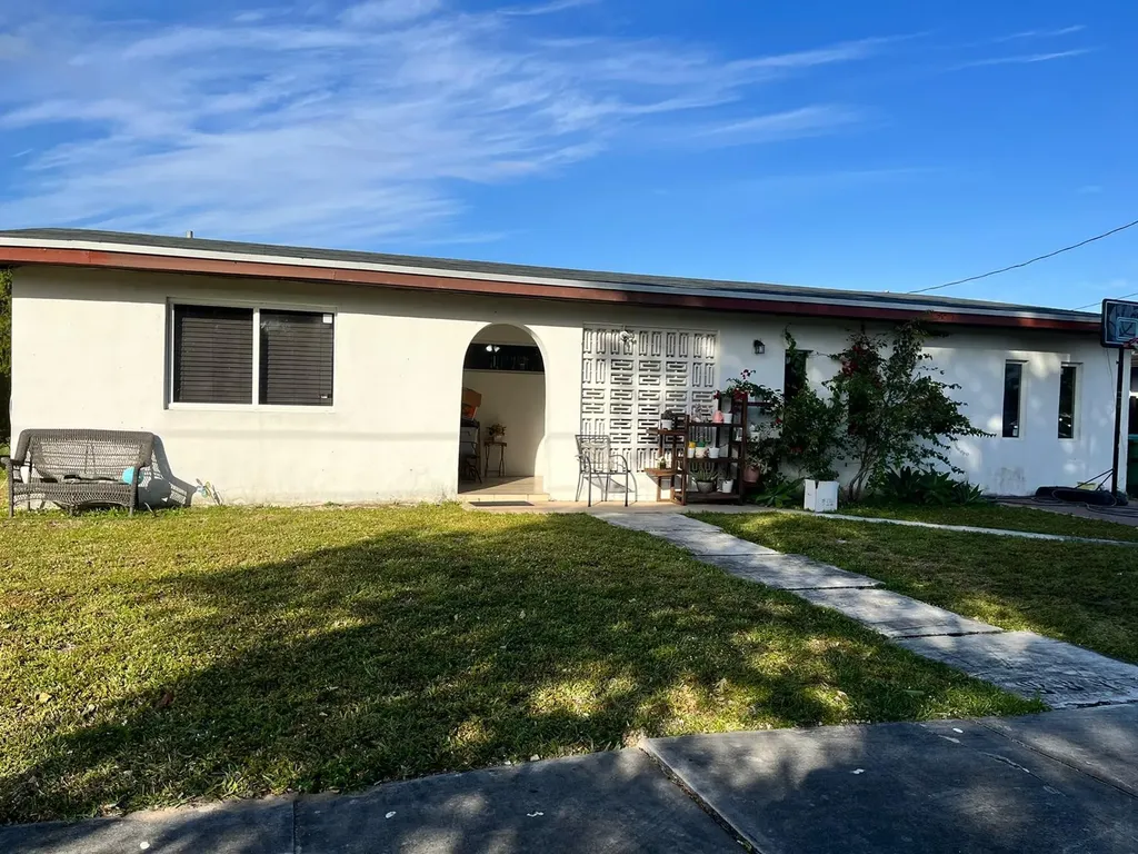14510 NW 12th Avenue Miami FL 33168