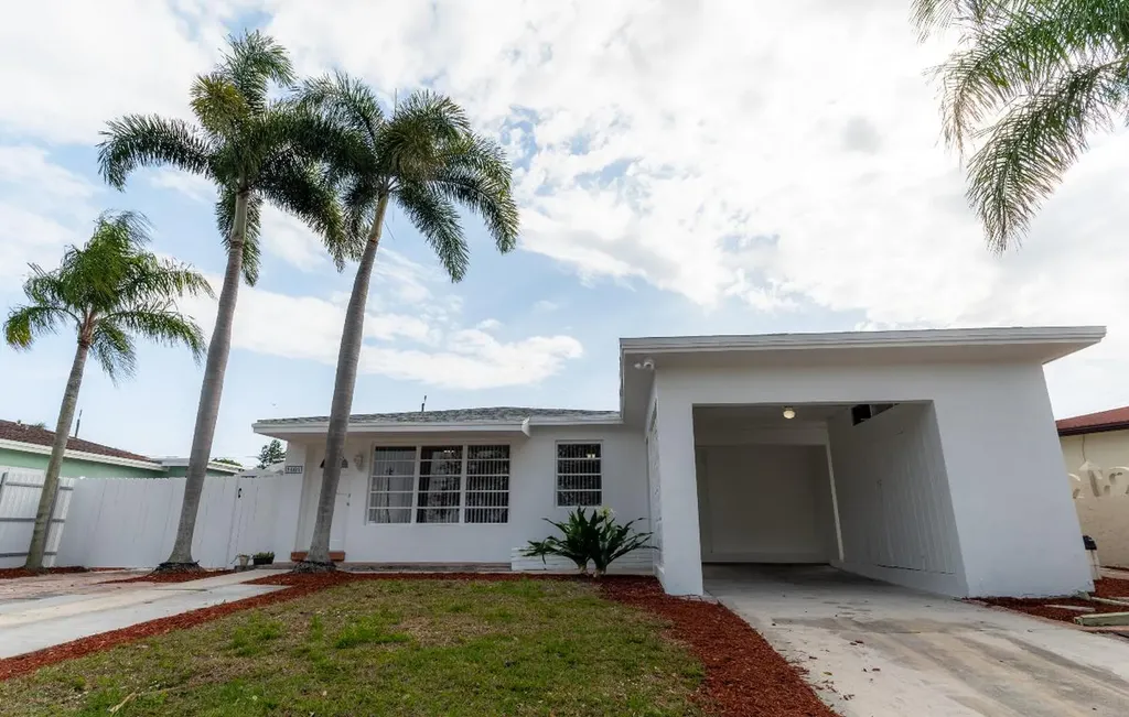 1601 20th Avenue N Lake Worth Beach FL 33460