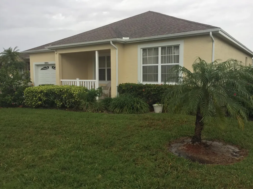 1037 NW Tuscany Drive Port St Lucie FL 34986