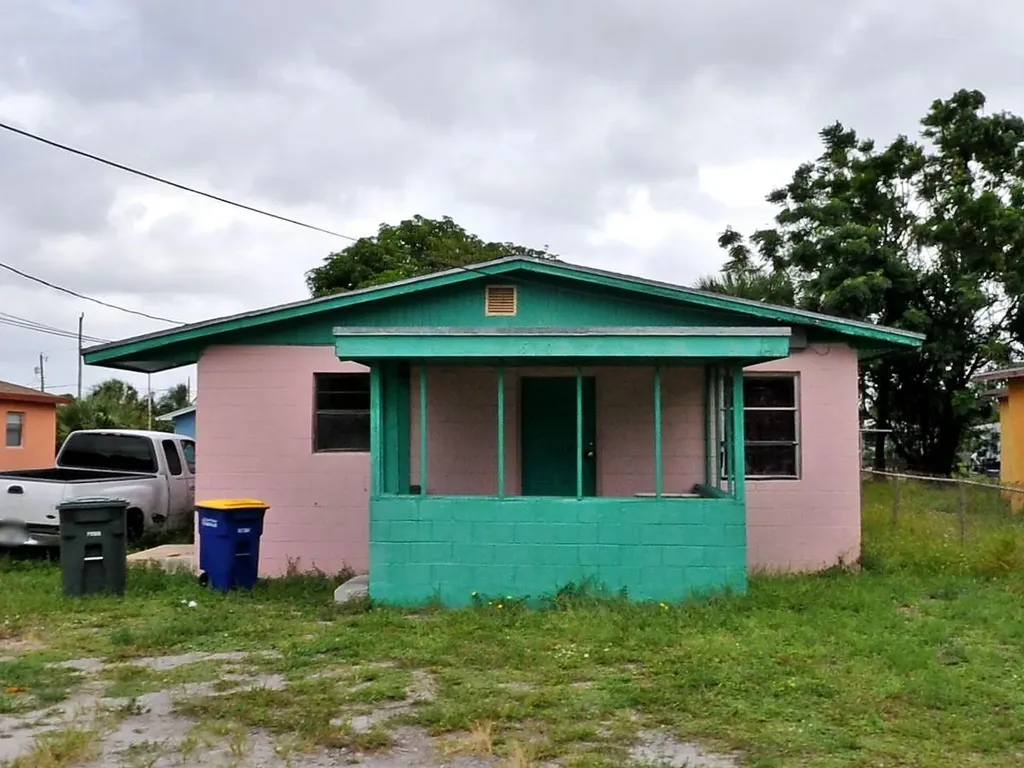 1510 Avenue I Fort Pierce FL 34950