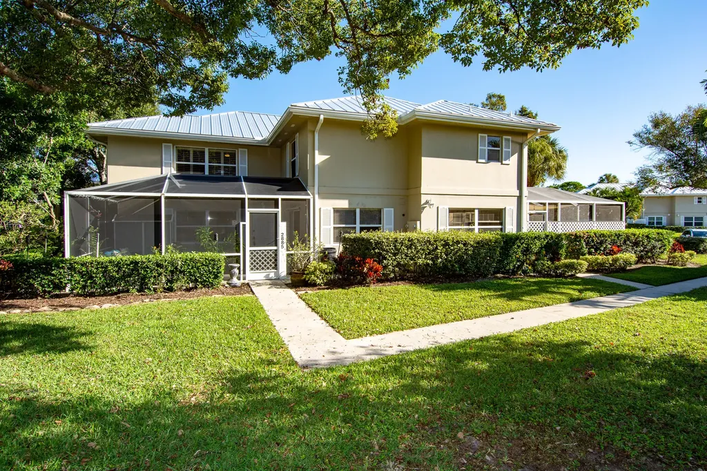 2885 SW Lakemont Place Palm City FL 34990