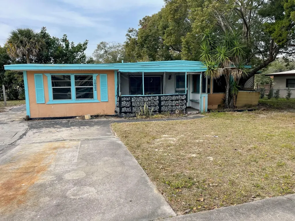 1022 S Park Avenue Titusville FL 32780