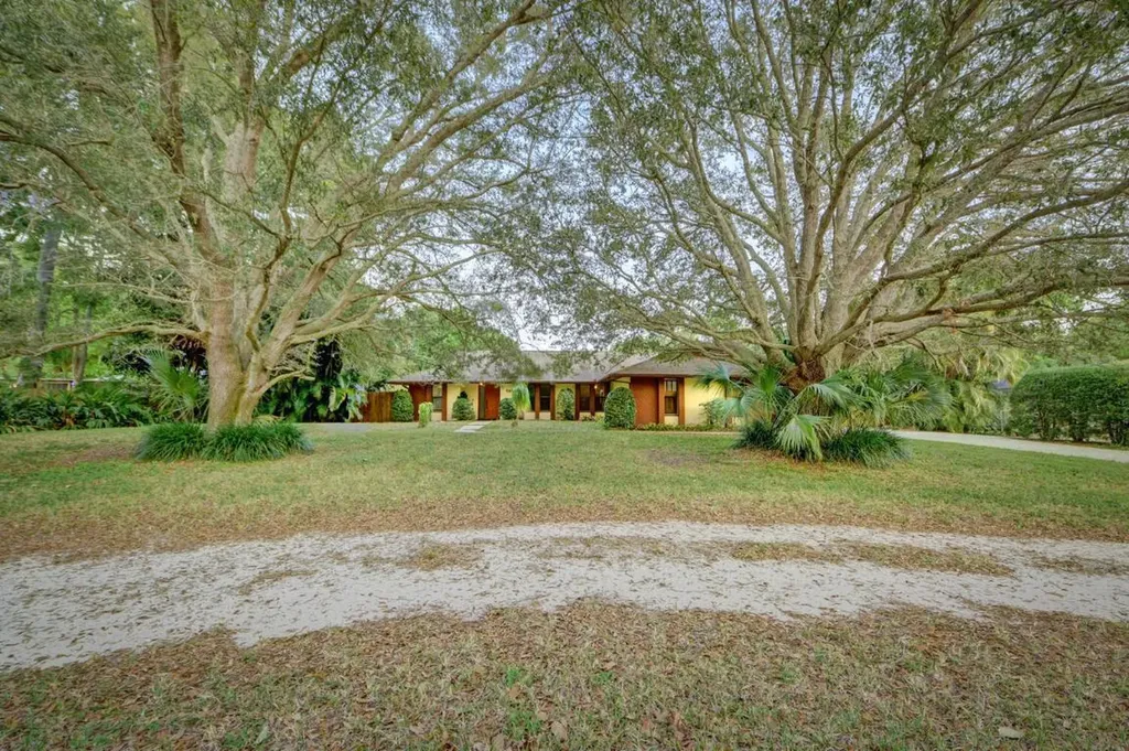 5406 Palmetto Drive Fort Pierce FL 34982