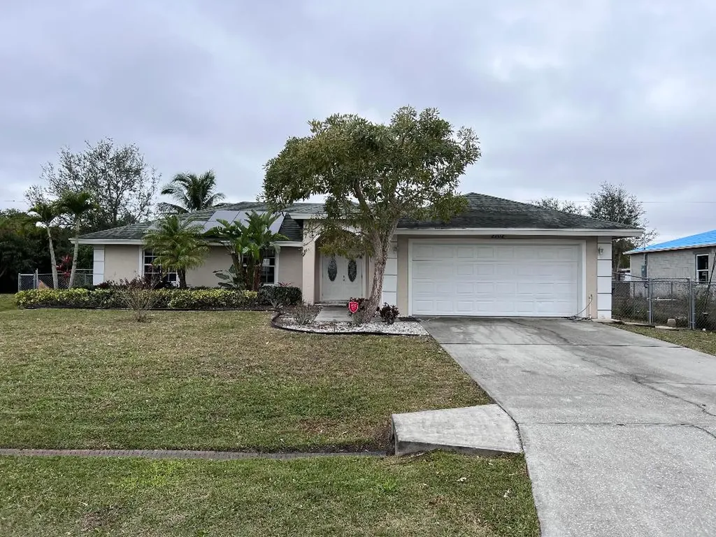 2102 SW Burlington Street Port St Lucie FL 34984