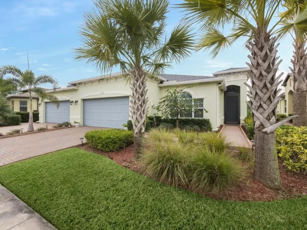 11032 SW Winding Lakes Circle Port St Lucie FL 34987