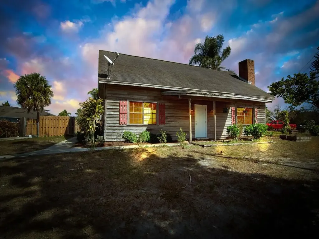 350 13th Street SW Vero Beach FL 32962