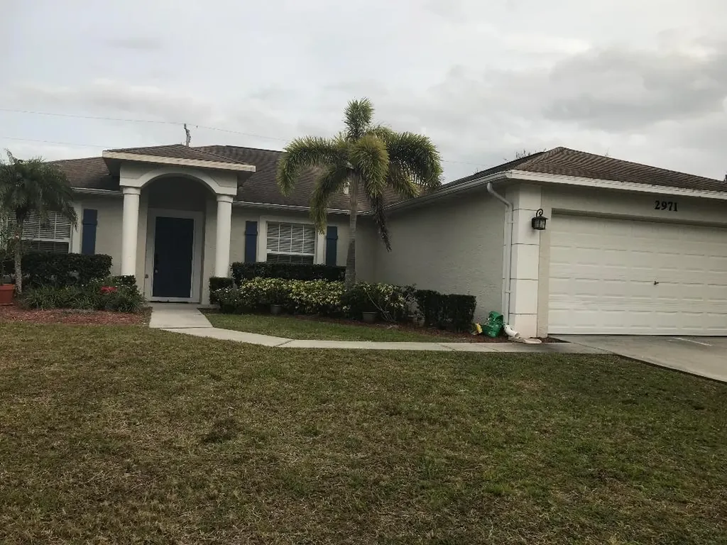 2971 SW Moody Terrace Port St Lucie FL 34953