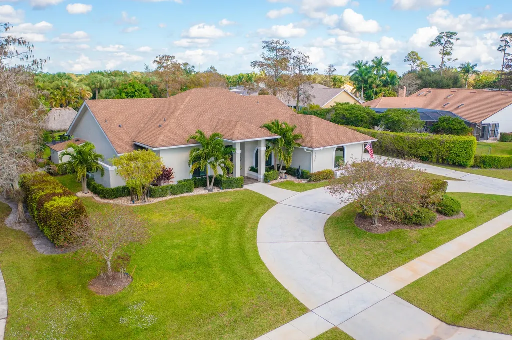 15425 Woodmar Court Wellington FL 33414