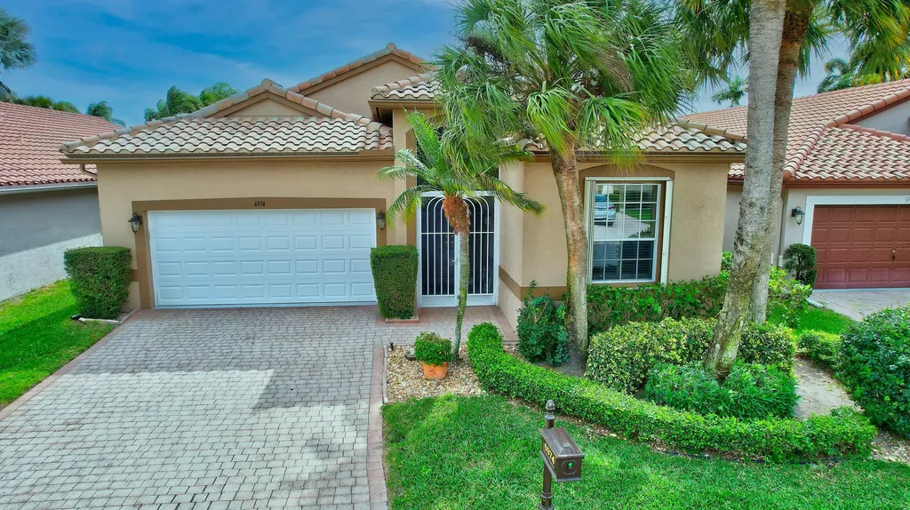 6974 Castlemaine Avenue Boynton Beach FL 33437