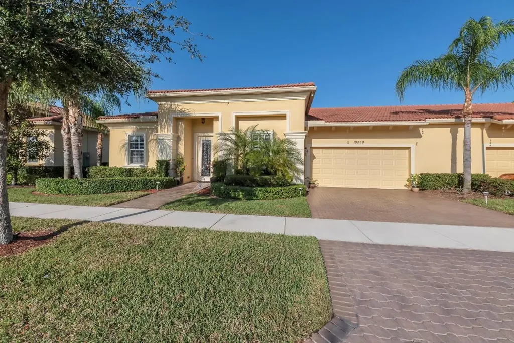 10230 SW Canossa Way Port St Lucie FL 34986