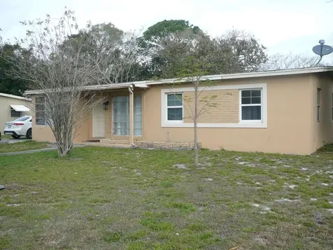 141 NE Prima Vista Boulevard Port St Lucie FL 34983