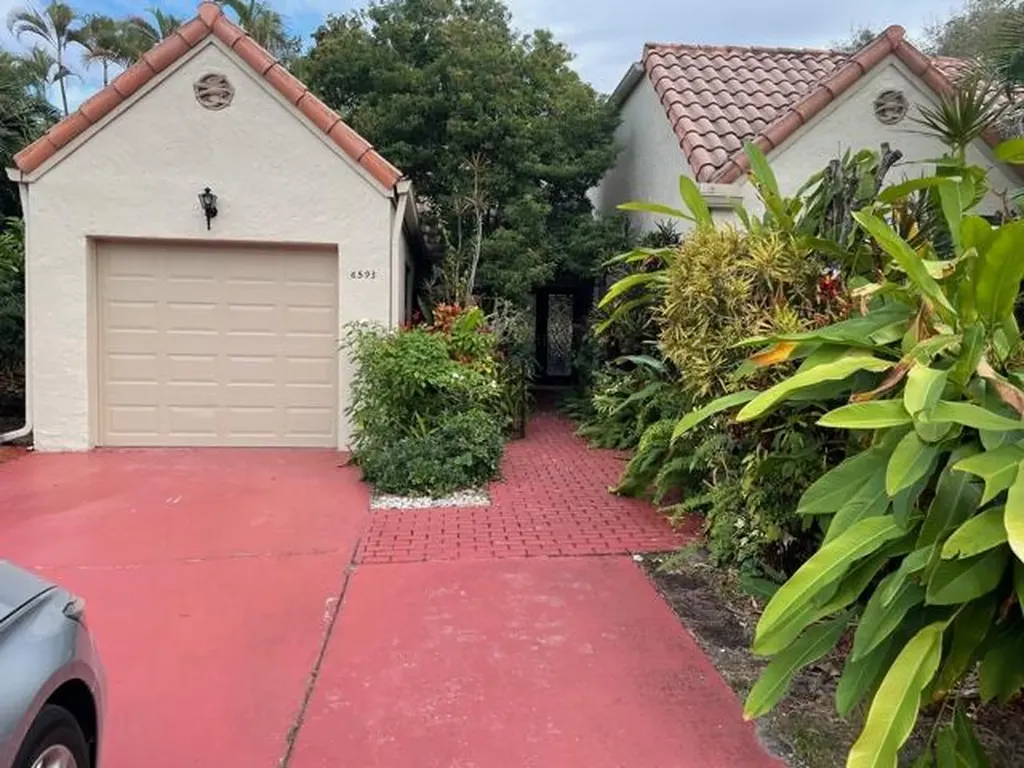 6593 Las Flores Drive Boca Raton FL 33433