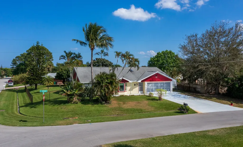 791 NE Jordan Terrace Port St Lucie FL 34983