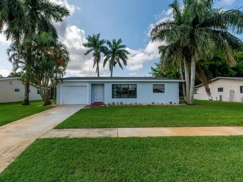 6390 Timberlakes Way Delray Beach FL 33484