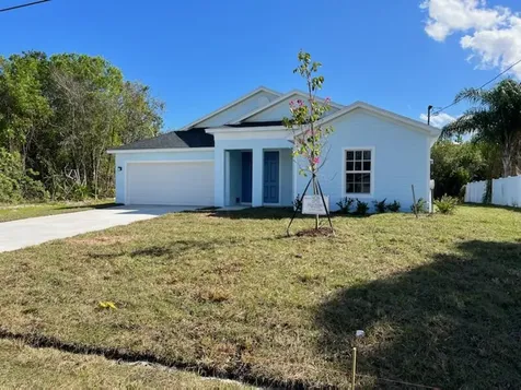 538 SW Ryan Avenue Port St Lucie FL 34953
