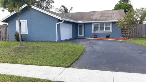 7527 SW 7th Street North Lauderdale FL 33068