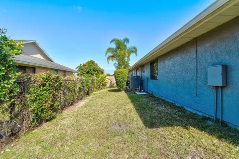 3436 SE Hart Circle Port St Lucie FL 34984