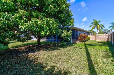 3436 SE Hart Circle Port St Lucie FL 34984