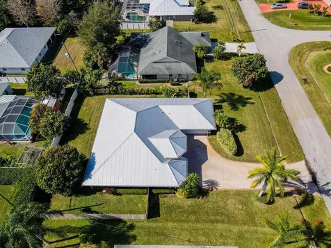 3436 SE Hart Circle Port St Lucie FL 34984
