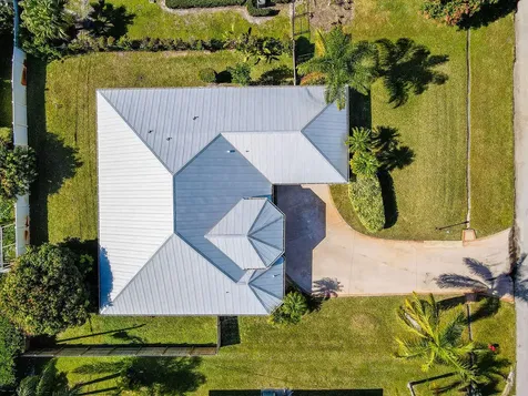 3436 SE Hart Circle Port St Lucie FL 34984