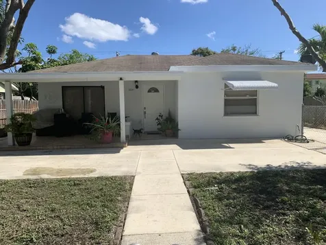 1024 S N Street Lake Worth Beach FL 33460