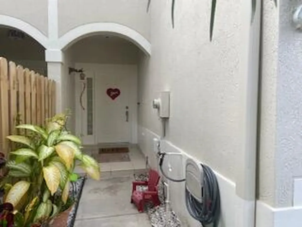 1074 Woodfield Road Greenacres FL 33415