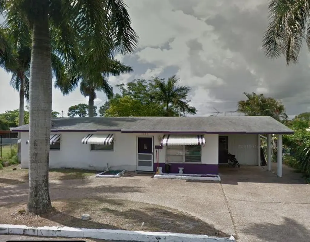 1635 W 31st Street Riviera Beach FL 33404