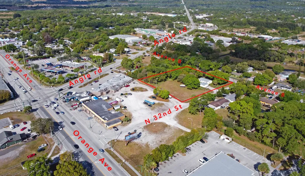 3201 Avenue B Fort Pierce FL 34947
