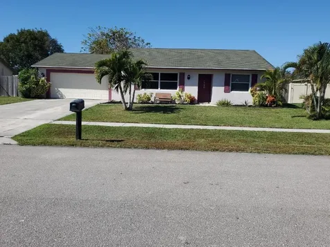 120 Cordoba Circle Royal Palm Beach FL 33411