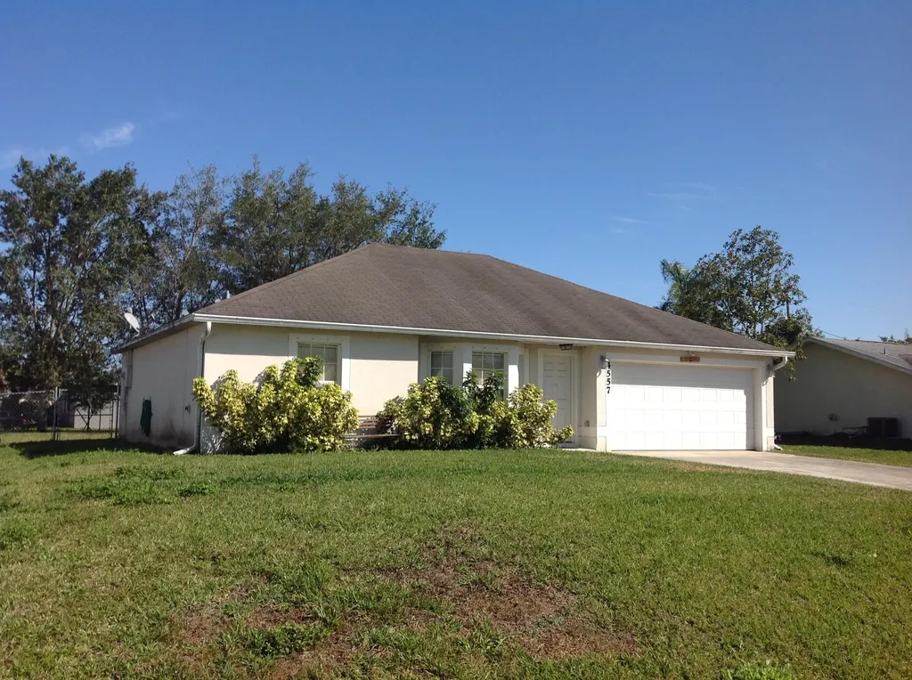4557 SW Tabor Street Port St Lucie FL 34953