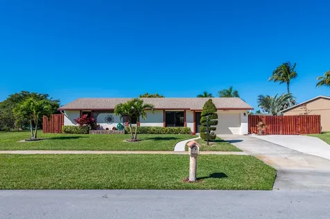8071 Rose Marie Avenue E Boynton Beach FL 33472