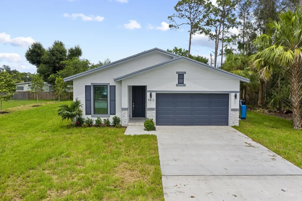 7702 Deer Park Avenue Fort Pierce FL 34951