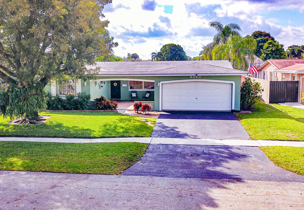 9040 NW 21st Street Pembroke Pines FL 33024