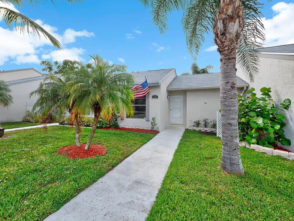 256 Palmetto Court Jupiter FL 33458