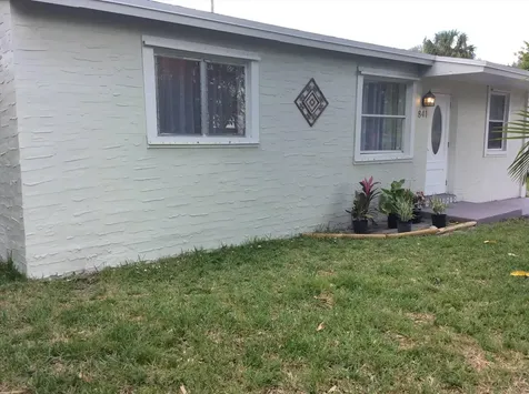 841 NW 34th Avenue Lauderhill FL 33311