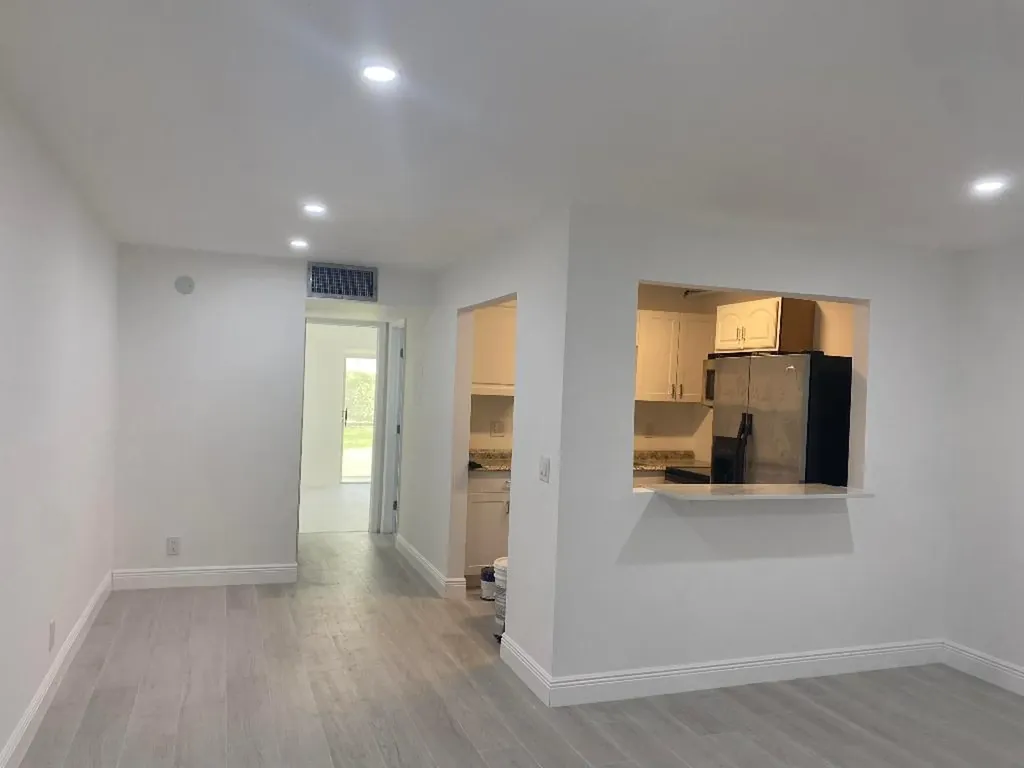 555 Purdy Lane Palm Springs FL 33461