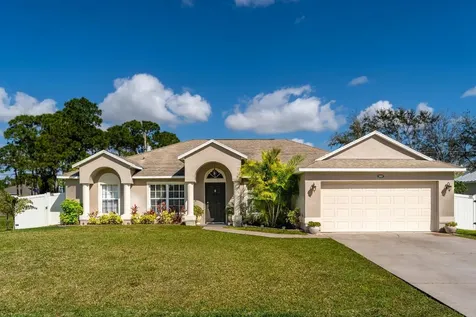 1825 SW Citation Avenue Port St Lucie FL 34953