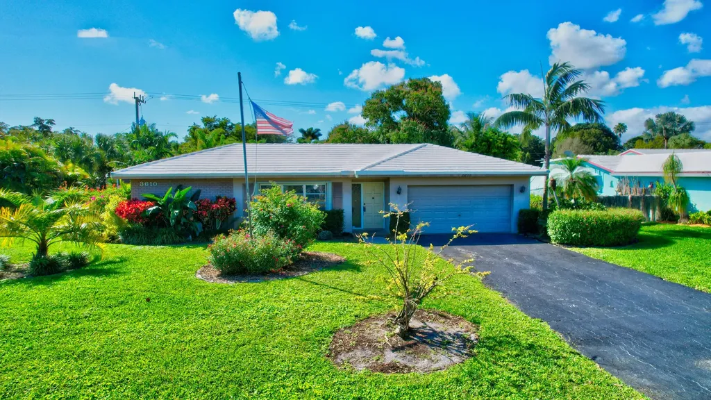3610 Sherwood Boulevard Delray Beach FL 33445
