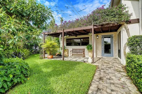 732 Camino Gardens Lane Boca Raton FL 33432