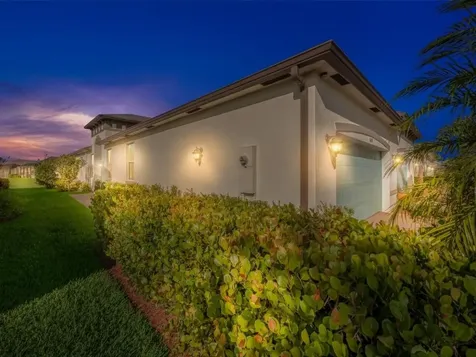 11620 SW Lake Park Drive Port St Lucie FL 34987
