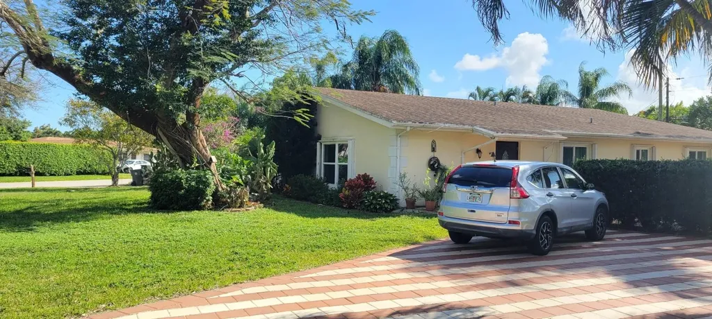 2166 Bethel Boulevard Boca Raton FL 33486