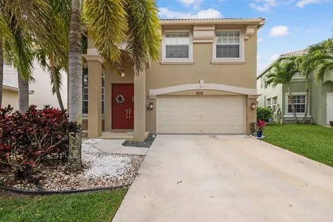1214 Oakwater Drive Royal Palm Beach FL 33411