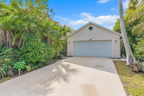 5847 NW Zenith Drive Port St Lucie FL 34986