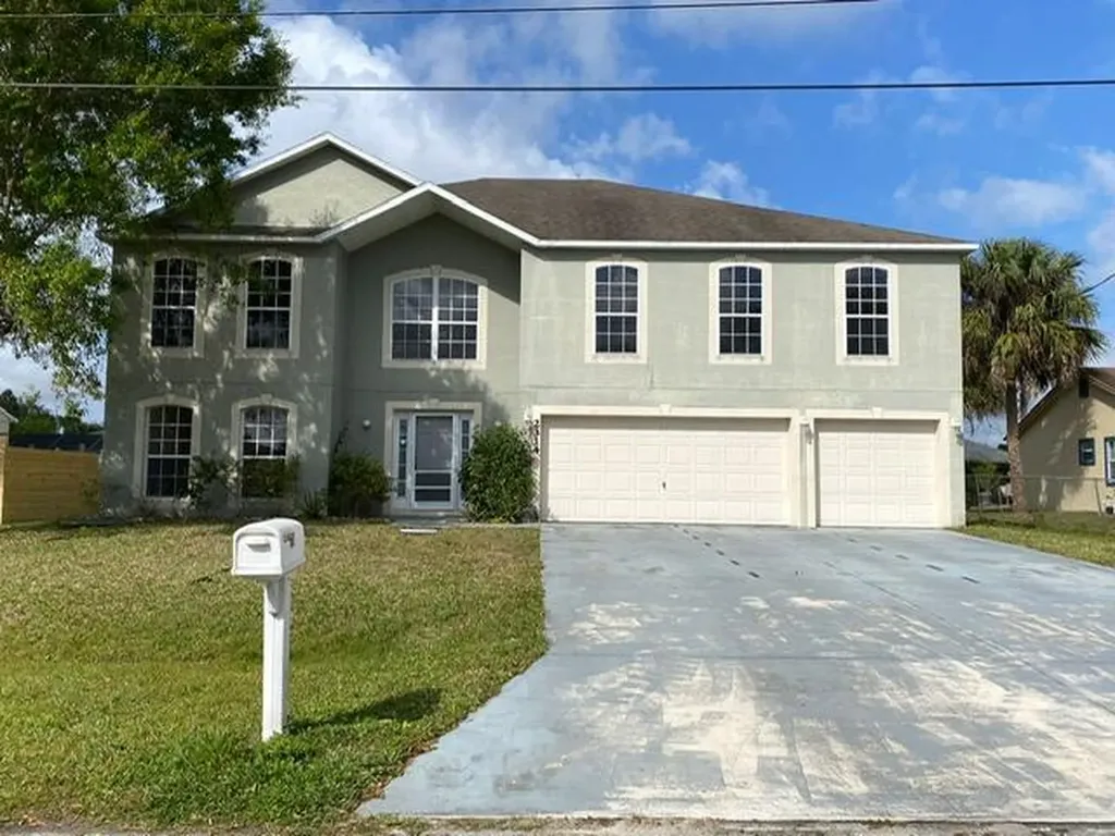 2314 SW Scodella Terrace Port St Lucie FL 34953