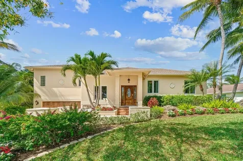 5 Oakwood Court Boynton Beach FL 33426