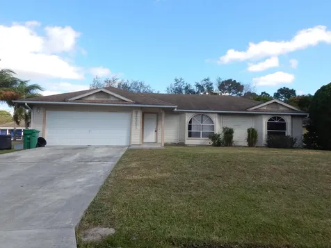 2351 SW Monterrey Lane Port St Lucie FL 34953