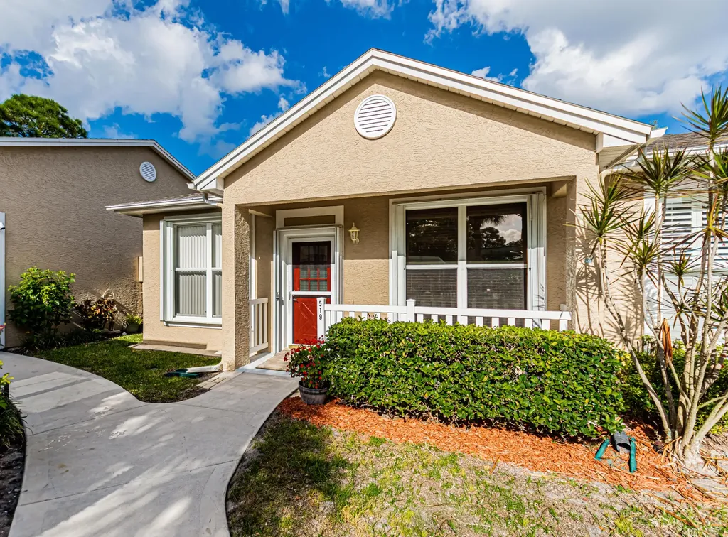 519 NW San Remo Circle Port St Lucie FL 34986