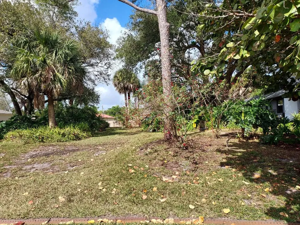 1201 SW Babcock Avenue Port St Lucie FL 34953