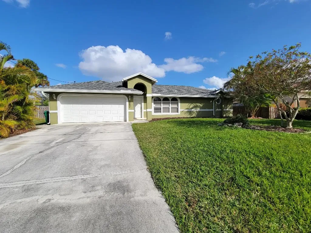 2951 SW Romano Road Port St Lucie FL 34953