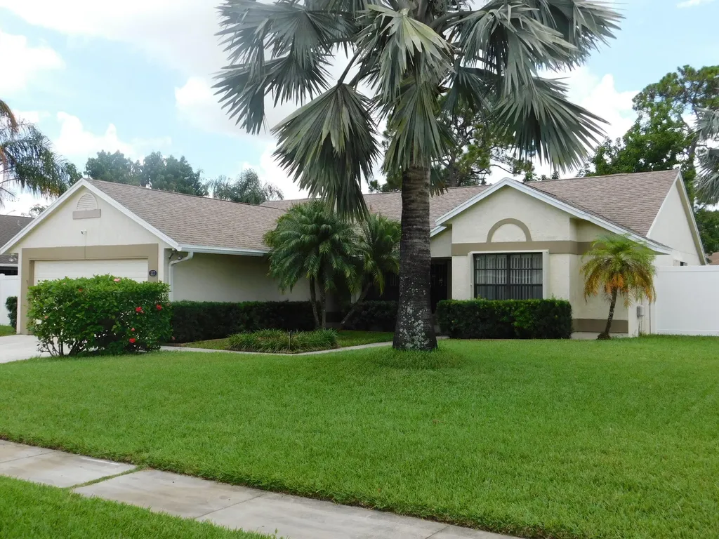117 Sherwood Drive Royal Palm Beach FL 33411